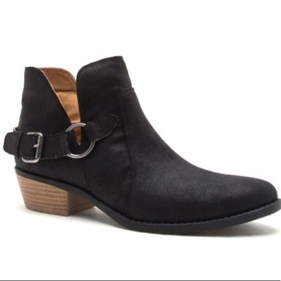 Limited Qupid black Ankle BOOTIE with silvr buckle - Picture 3 of 6